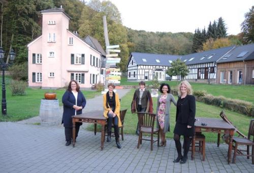 21.10.2020 - Treffen mit IHK-Präsidentin Nicole Grünewald und der künftigen Rösrather Bürgermeisterin Bondina Schulze